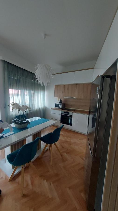 Villa Tara - Sarajevo Center ภายนอก รูปภาพ